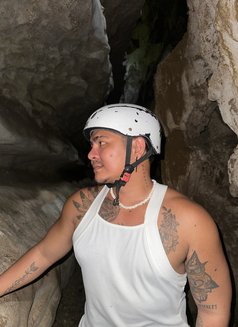 Fresh Single Dad in Town! - Male escort in Manila Photo 4 of 18