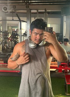 Fresh Single Dad in Town! - Male escort in Manila Photo 13 of 18