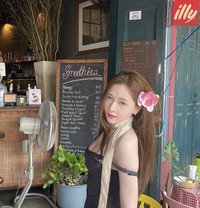 Fresh - Transsexual escort in Doha