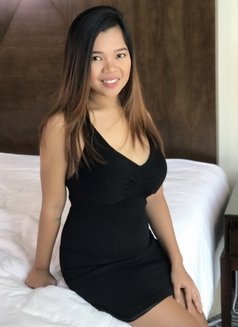 Fresh YoUng Girls From Philippines - escort in Singapore Photo 28 of 30