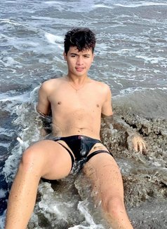 Fresh/Young & Innocent w/ Big Cock - Male escort in Manila Photo 5 of 8