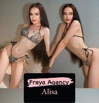 Freya Models - escort agency in Dubai Photo 9 of 13