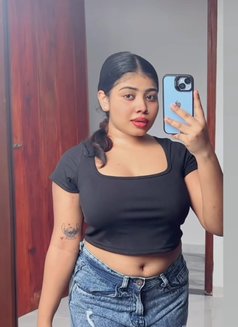 Sophia New - escort in Muscat Photo 5 of 7