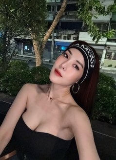 Freya - escort in Bangkok Photo 9 of 14