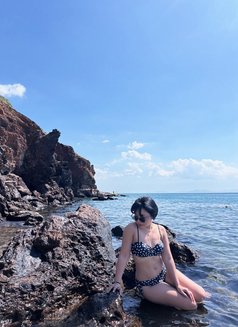 Freya - escort in Bangkok Photo 3 of 5