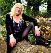 Freydis - Transsexual adult performer in Wirral