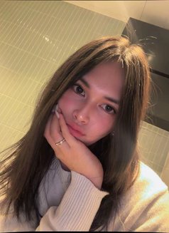 Frez Bottom 200 US dollars Outcall Only - Transsexual escort in Taipei Photo 9 of 10