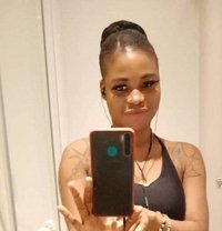 Frida - escort in Abidjan