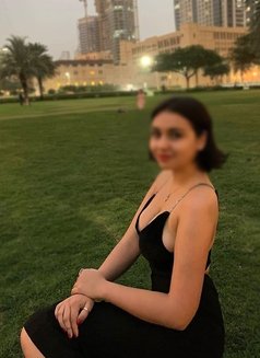 Frida - escort in Dubai Photo 2 of 5