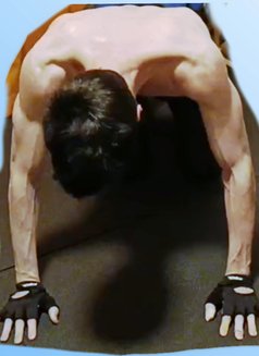 Friend - Male escort in Tokyo Photo 2 of 2