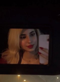 Friendly Lulu - escort agency in Jeddah Photo 2 of 5