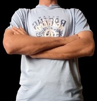 Friendly Ril. Trust. Privacy. Protection - Acompañantes masculino in Pune