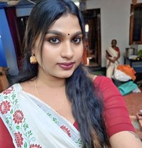 Friendly Shemale Companion - Transsexual escort in Kochi