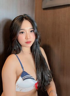 Frilicia - escort in Bali Photo 5 of 8