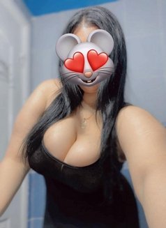 Frist Time in Bahrain الدلوعه مصرية - escort in Al Manama Photo 3 of 4