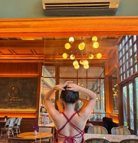 Fristine - escort in Bali