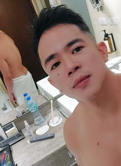 Froi'masseur - masseur in Taipei Photo 9 of 14