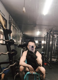 Froi'masseur - masseur in Taipei Photo 14 of 14