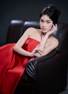 Frosty the Snow Girl - puta in Bangkok Photo 6 of 6