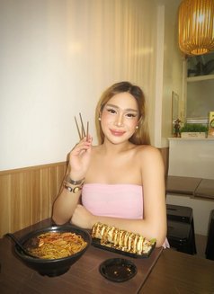 TS KATS - Acompañantes transexual in Manila Photo 8 of 8