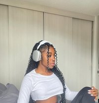 Crazy bitch - puta in Noida