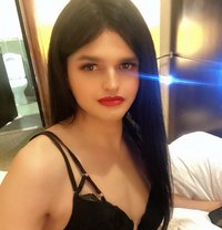XL Kinky VERSA - Transsexual escort in Dubai