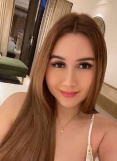 Fuckable Tight Pussy (5 STAR HOTEL) - puta in Mumbai Photo 1 of 23
