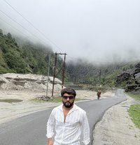 Mradul - Acompañantes masculino in Noida
