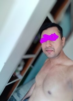 Fuckiologist from India (till 24 March) - Male companion in Bangkok Photo 3 of 21