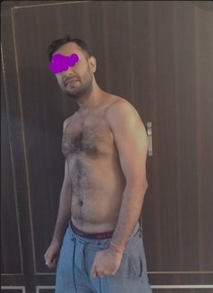 Fuckiologist from India (till 24 March) - Male companion in Bangkok Photo 19 of 21