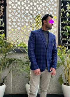 Fuckiologist - Acompañante masculino in New Delhi Photo 1 of 28