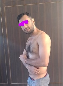 Fuckiologist - Male companion in New Delhi Photo 9 of 18