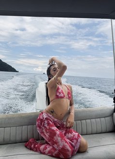 Fuckwith Onika - Transsexual escort in Manila Photo 4 of 21