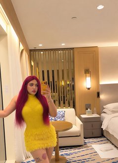 Flaire Queen XL - Acompañantes transexual in Jeddah Photo 3 of 10