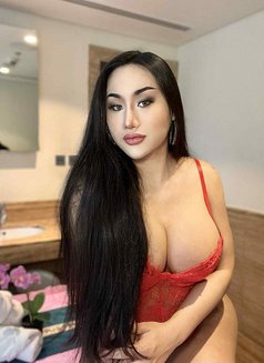 FUJAIRAH VIP MASSAGE - Acompañantes transexual in Fujairah Photo 6 of 9