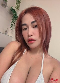 Shasha - escort in Singapore Photo 11 of 12