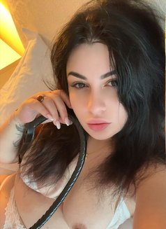 Ful service tatiana Dubai marina - escort in Dubai Photo 11 of 15