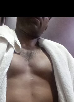 Full Body Erotic Massage - Acompañantes masculino in Muscat Photo 1 of 1