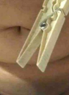 Full body massages with oil - Male escort in Colombo Photo 6 of 7