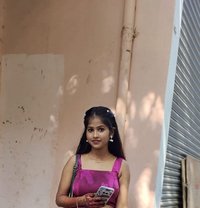 Full Brunette & Independent Anshika - escort in Pune