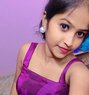 Full Brunette & Independent Anshika - puta in Pune Photo 2 of 3