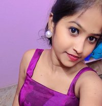 Full Brunette & Independent Anshika - escort in Pune