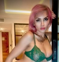 I’m your fantasy camilla - Transsexual escort in Ho Chi Minh City