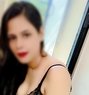 full gf exp real meet and cam - puta in Mumbai Photo 4 of 5