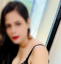 full gf exp real meet and cam - puta in Mumbai Photo 4 of 5