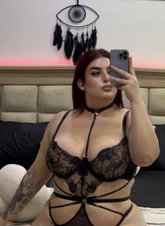 Full GFE with leenah - escort in Dubai Photo 6 of 6