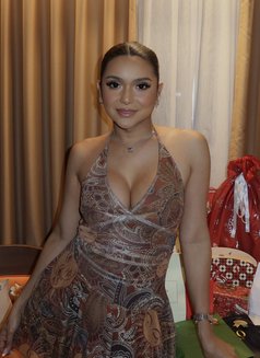 FULL OF CUMS - Transsexual escort in Hong Kong Photo 5 of 28