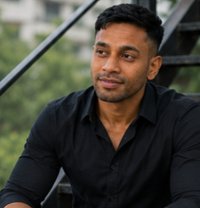 Full Privacy No Advance - Acompañantes masculino in New Delhi