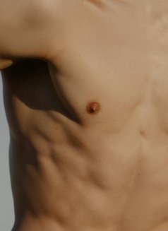 Full Privacy No Advance Real Male Escort - Male escort in New Delhi Photo 2 of 2