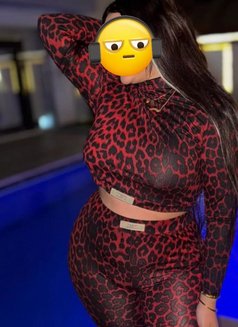 Arab 25bd 1 shot offer Yasmine Morocco - escort in Al Manama Photo 1 of 5